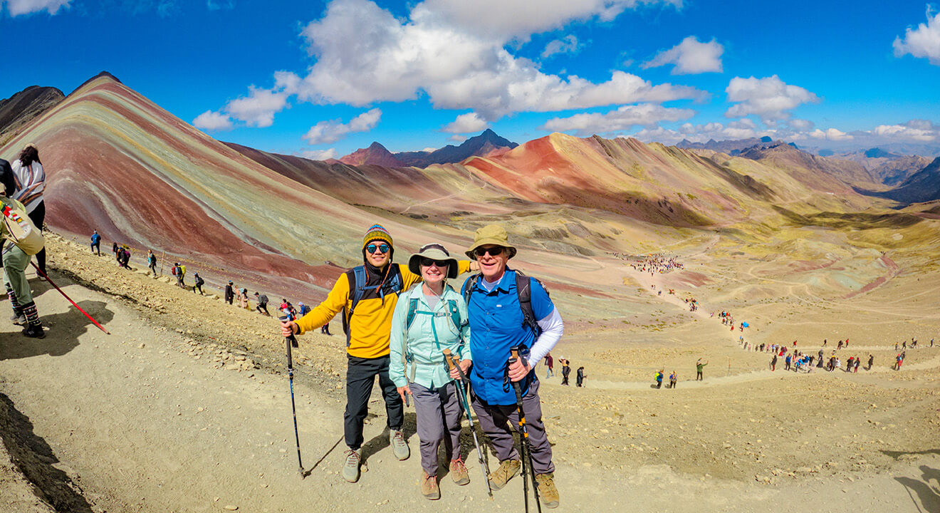 rainbow mountain vinivunca cusco peru